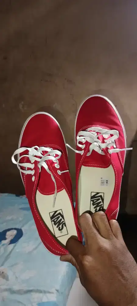 Vans authentic size 43 ( 28cm )