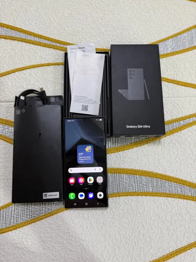 Samsung Galaxy S24 Ultra 12/256GB SEIN Fullset Mulus Bekas Pakai