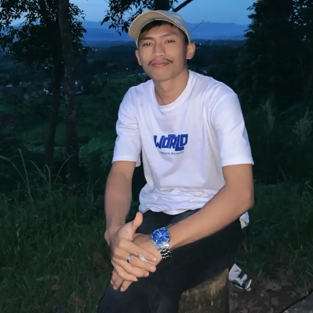 Cari kerja apa saja serabutan juga boleh yg serius