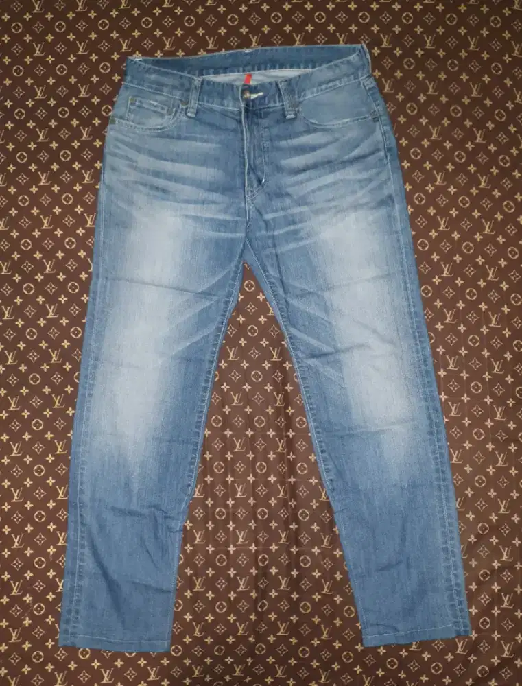 Celana Blue Jeans Merk Uniqlo