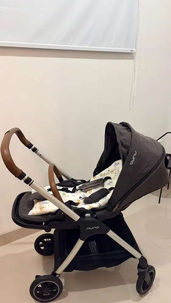 Stroller Nuna Triv 1