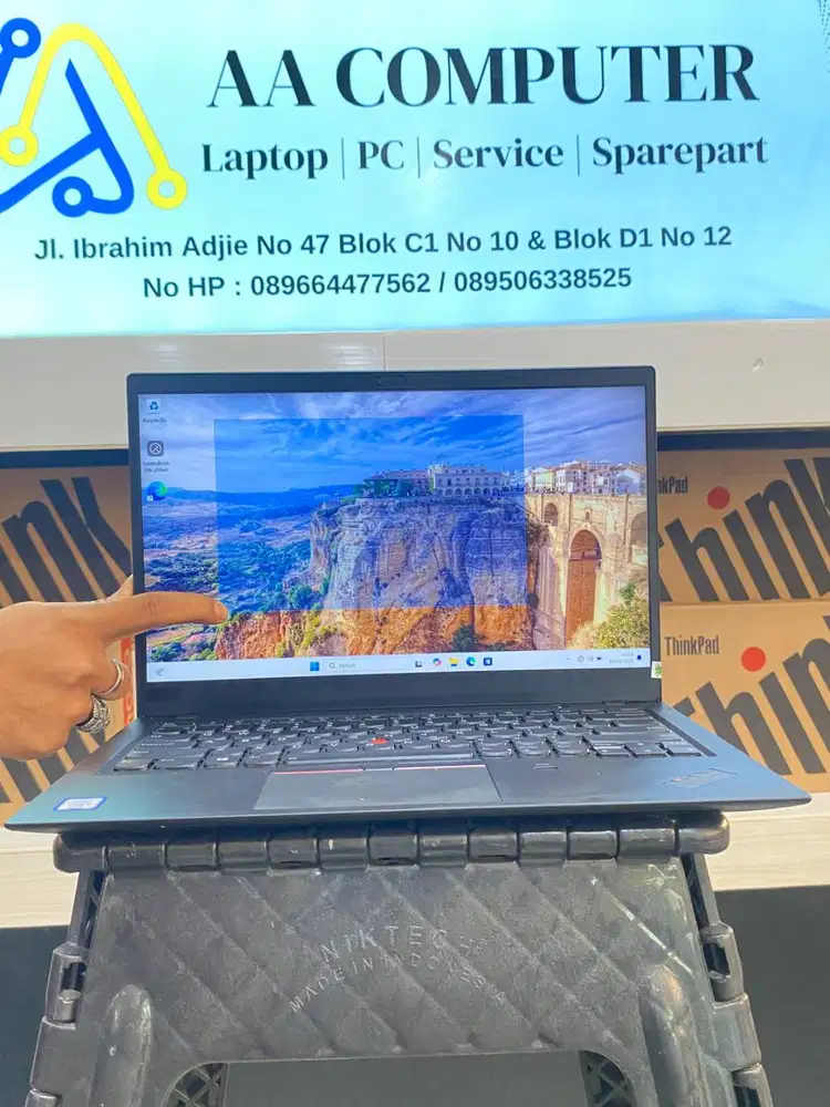 Laptop Lenovo X1 Carbon 6th Touch Core i5 Gen 8 Ram 8gb SSD 256gb