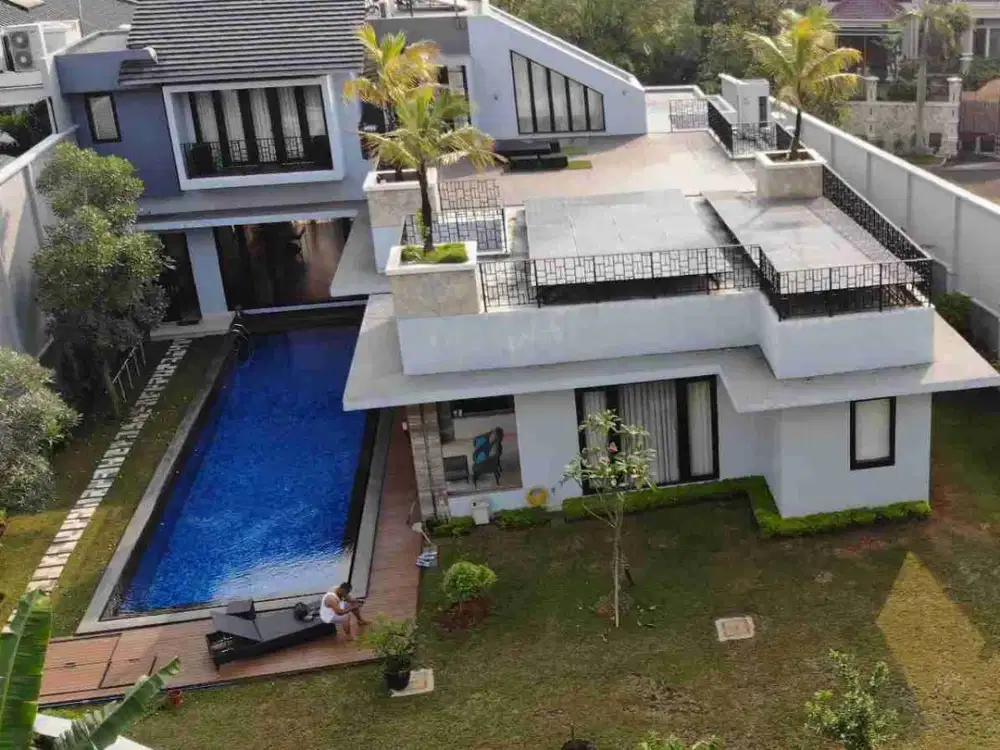 Jual rumah Mewah  di Raffless Hills Cibubur