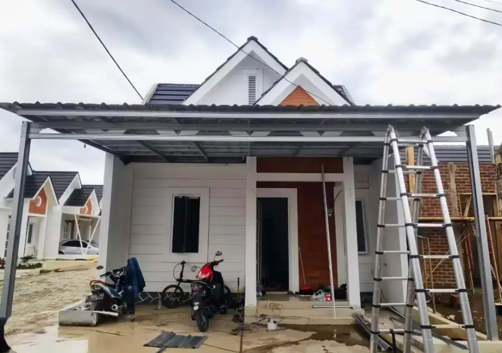 Pasang kanopi baja ringan