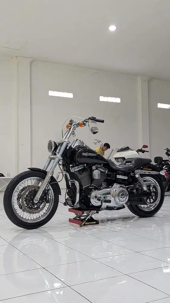 Dyna suoerglide 2013 abs,sportster,roadking,roadglide