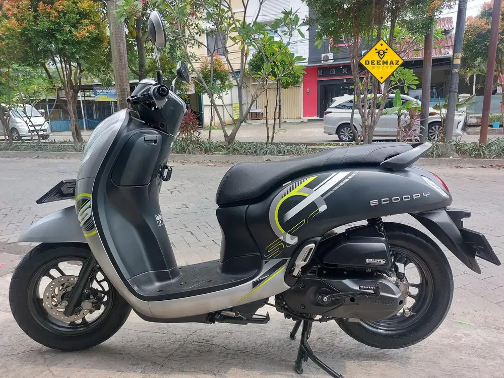 (DP 200 Rb)‼️ Honda Scoopy Sporty Silver 2024 Cash / Kredit