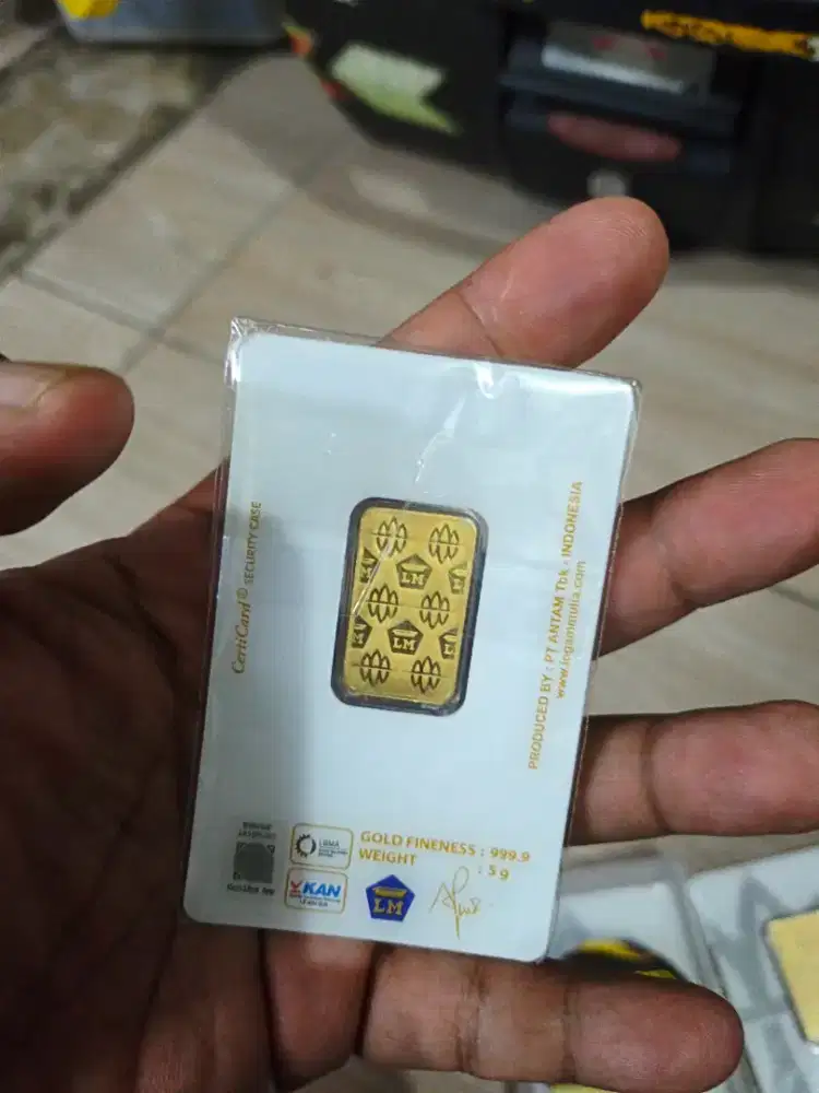 Emas Antam 5 grm