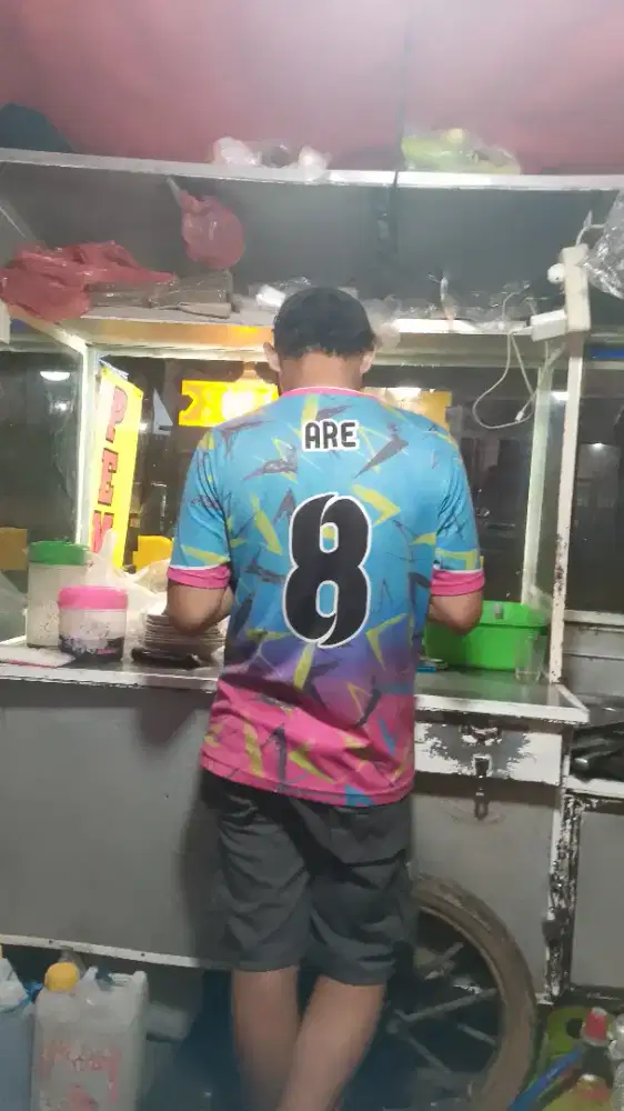 Pedagang Warkop Kantin