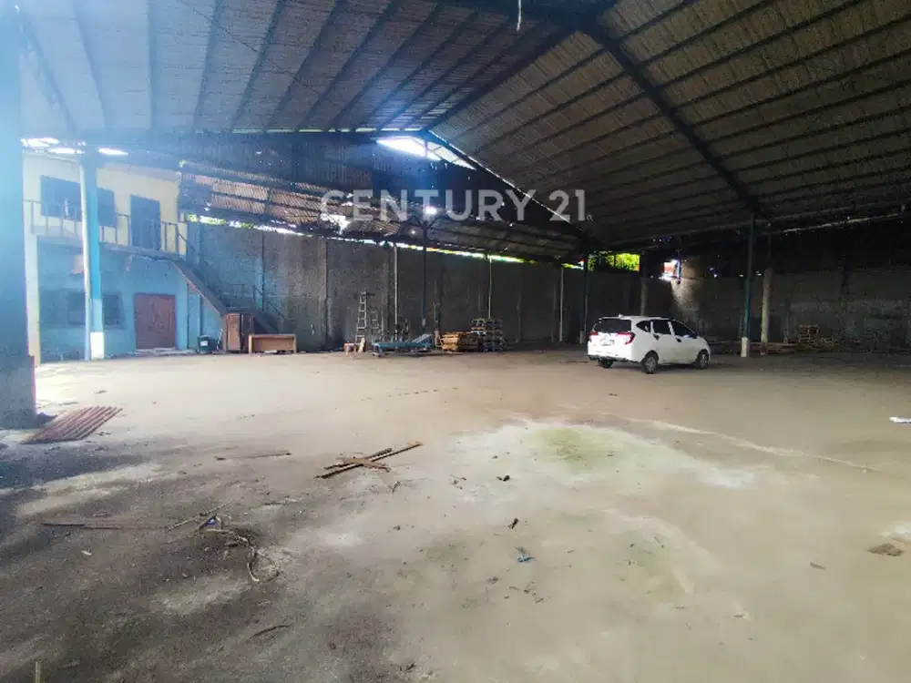 Kavling Luas Serta Semua Bangunan Produktif Di Marunda Cilincing