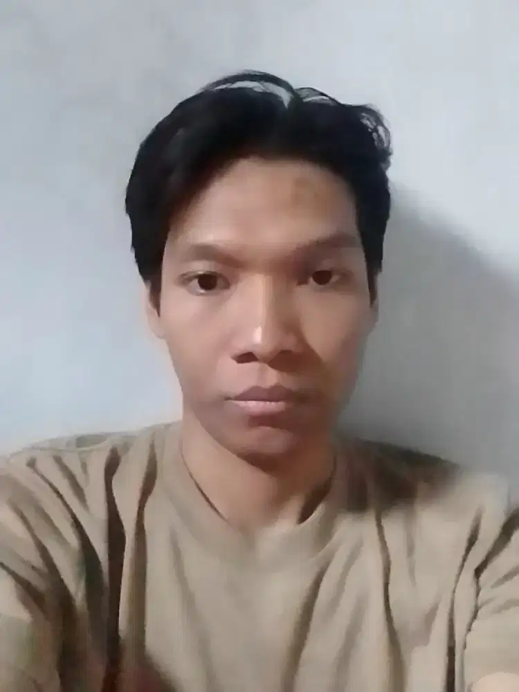 cari pekerjaan yg nyaman , freelance dan fleksibel.