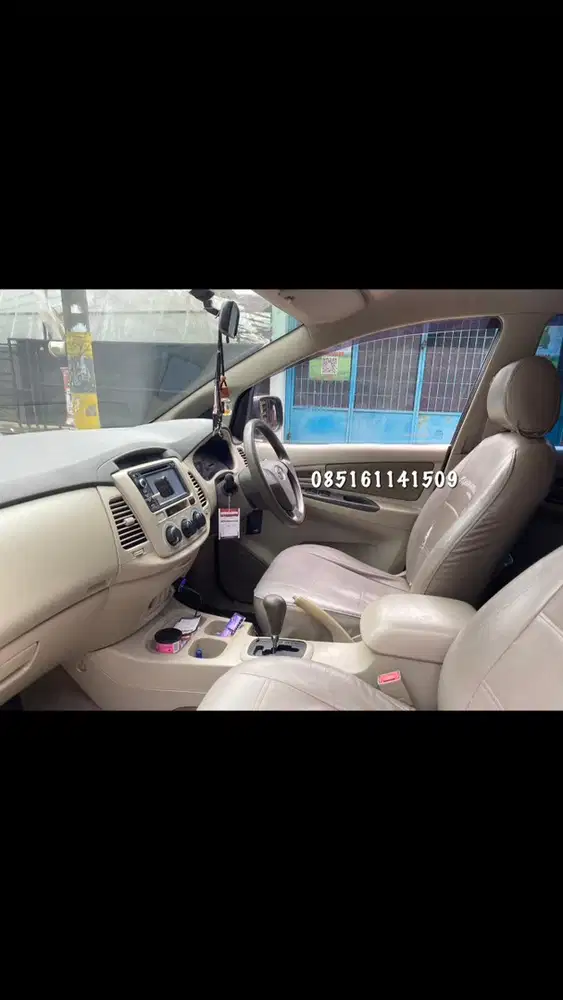 Toyota Kijang Innova 2012 Bensin