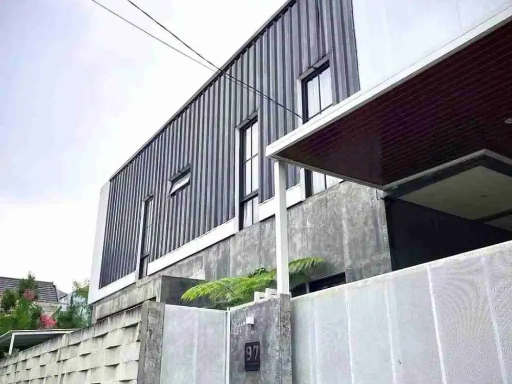 Dijual Rumah Model Industrial di Cimahpar Kota Bogor