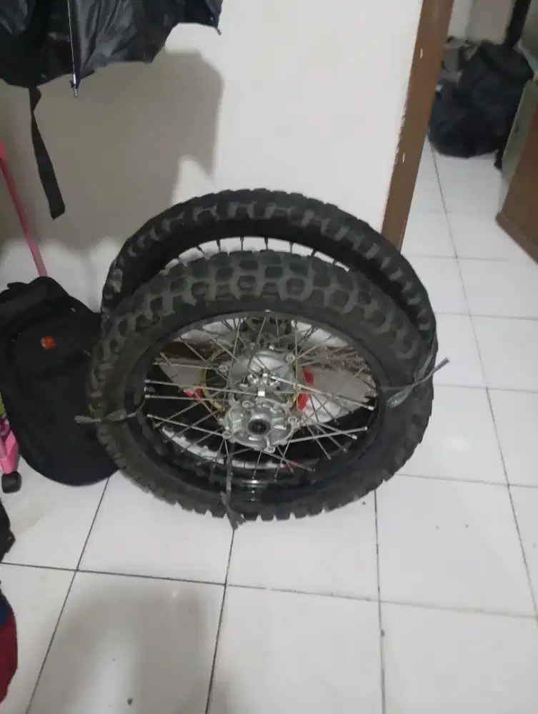 Velg Ban CRF 150 L