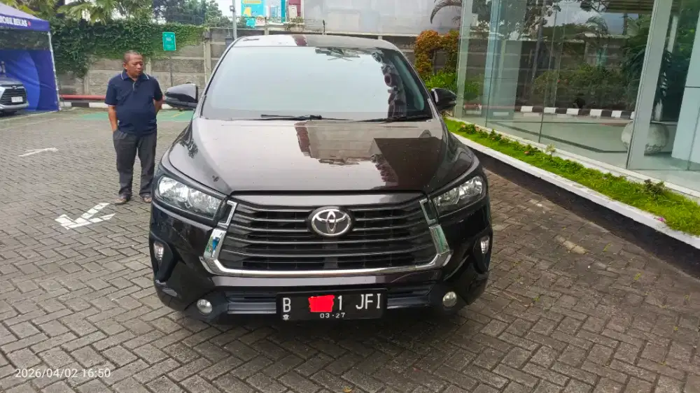 Innova 2.4 G Matic Diesel 2022 Phantom Brown