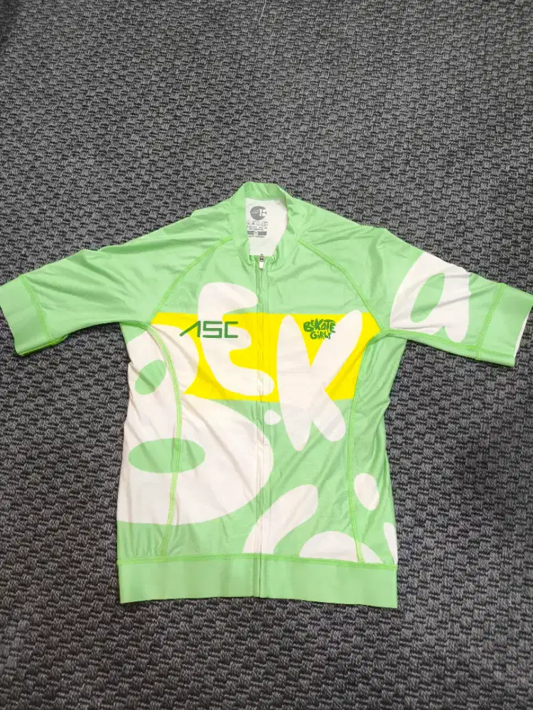 JERSEY SEPEDA WANITA BRANDED ORIGINAL PRELOVED