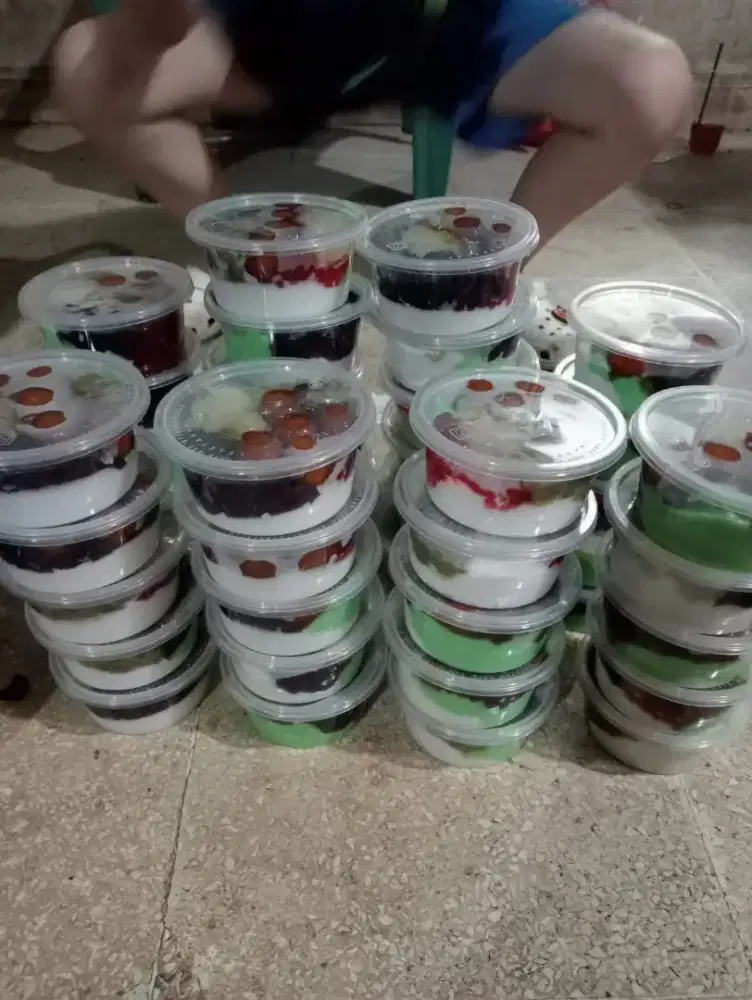 Di butuhkan pegawai wanita