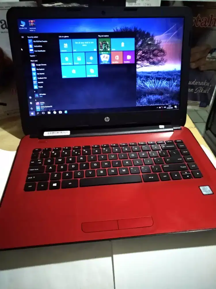 SEKOLAH ,KULIAH. RAM 8 GB DDR 4 NGEBUT