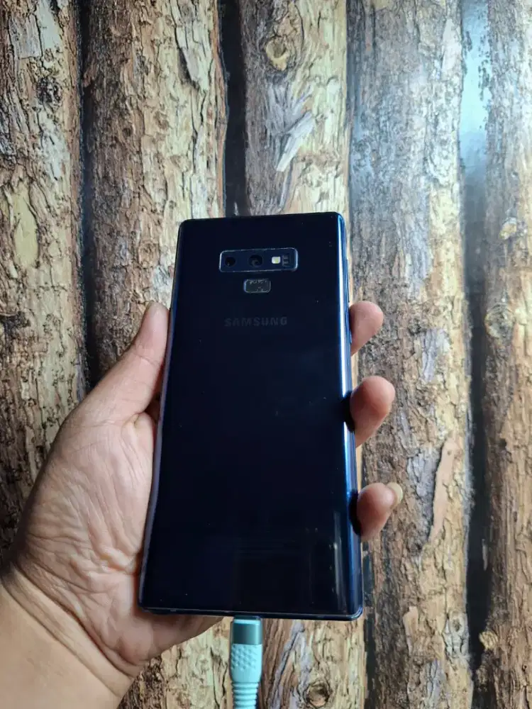 Bahan dex
Samsung Note 9
6/128
Minus LCD