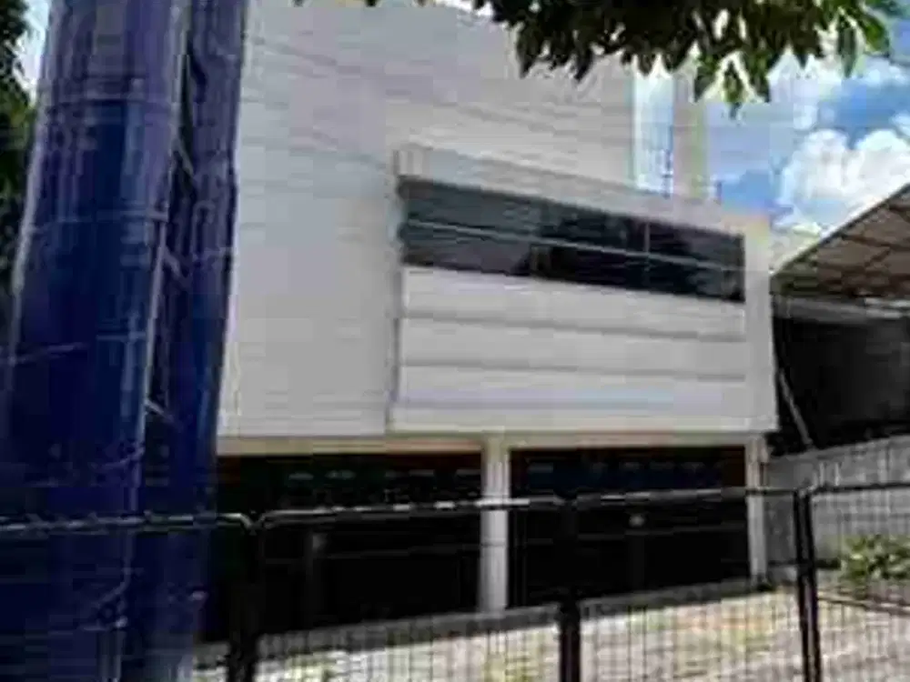 DISEWAKAN BANGUNAN SIAP PAKAI NOL JALAM RAYA MAYJEND SUNGKONO