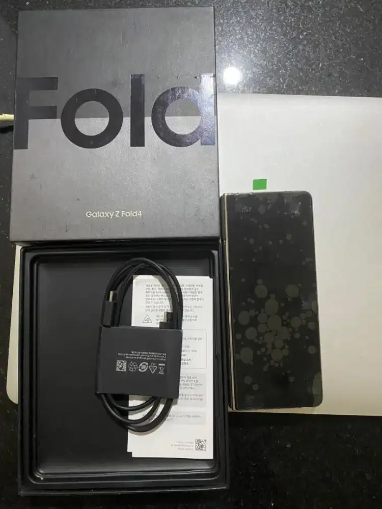 Samsung Fold 4 RAM 12 ROM 256