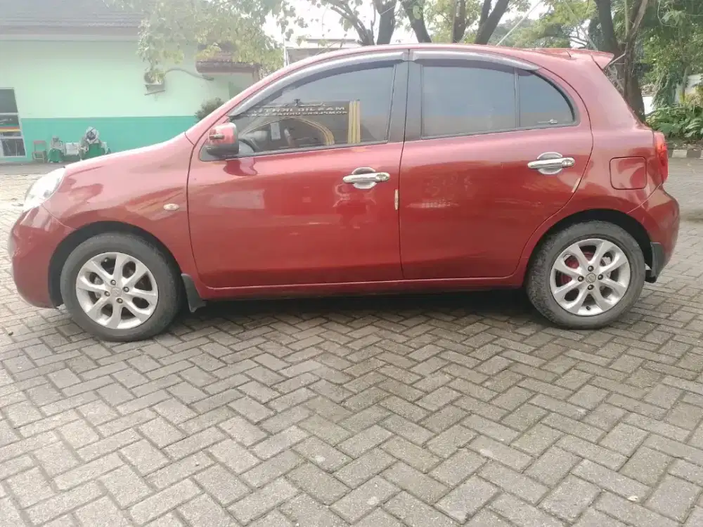 Bismillah Nissan March 1.2 Matic 2017.