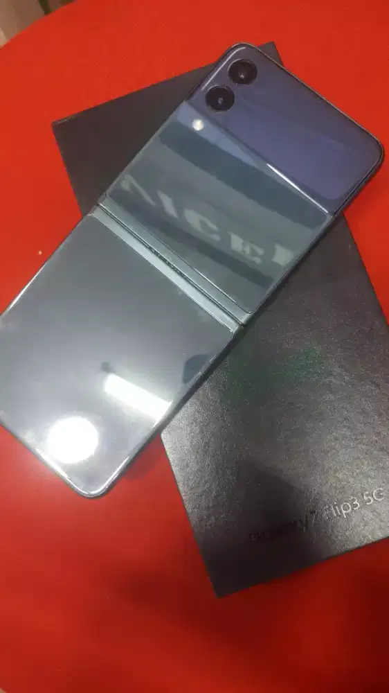 Samsung Flip 3 8/256 Green