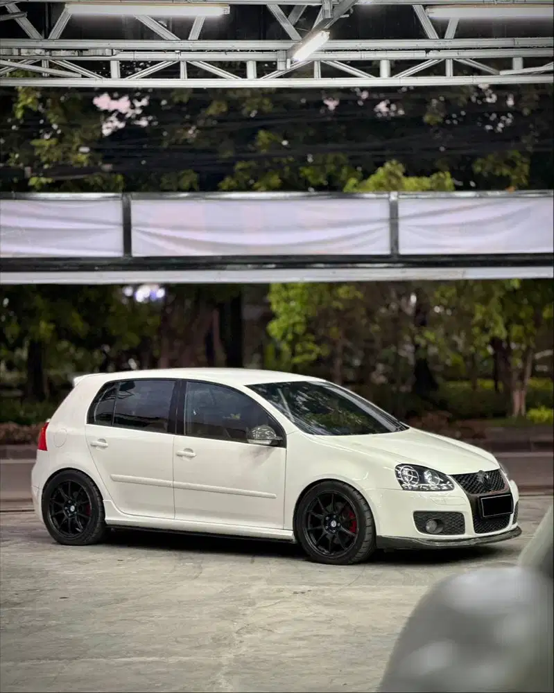 Volkswagen Golf GTI MKV Putih Stage 3 Putih 2008 Murmer Ori Menarik Bu