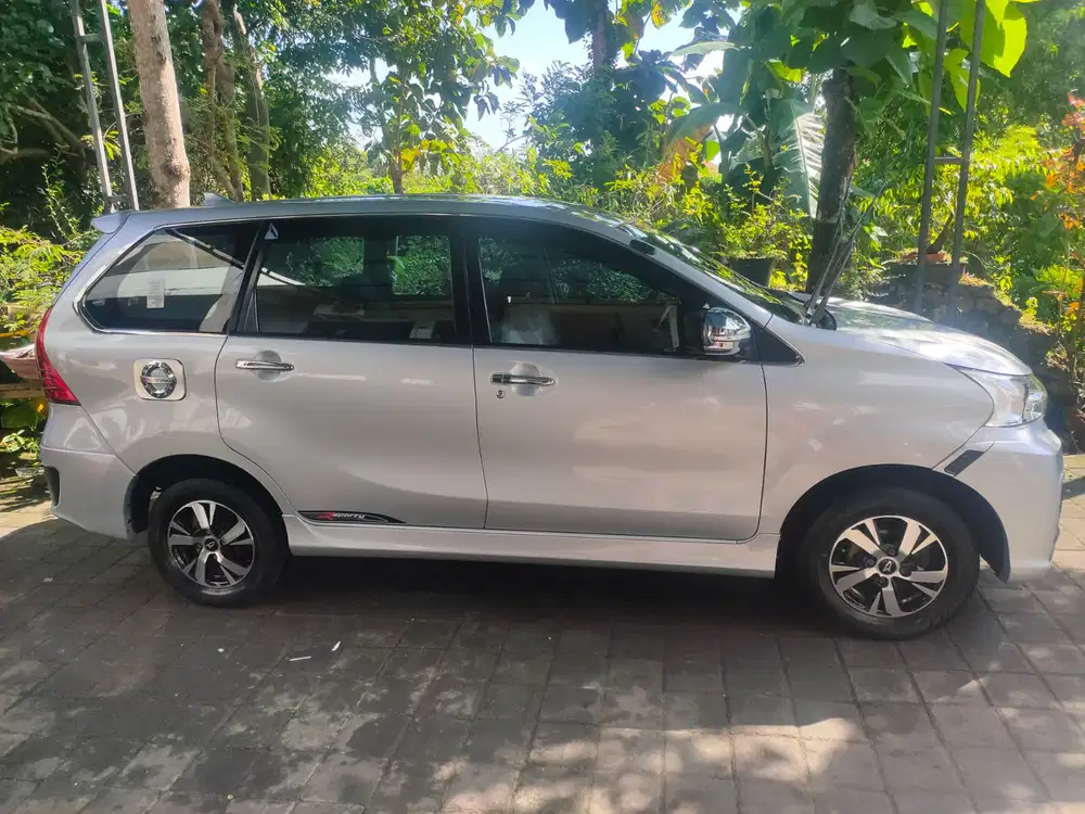 Daihatsu Xenia 2018 Bensin