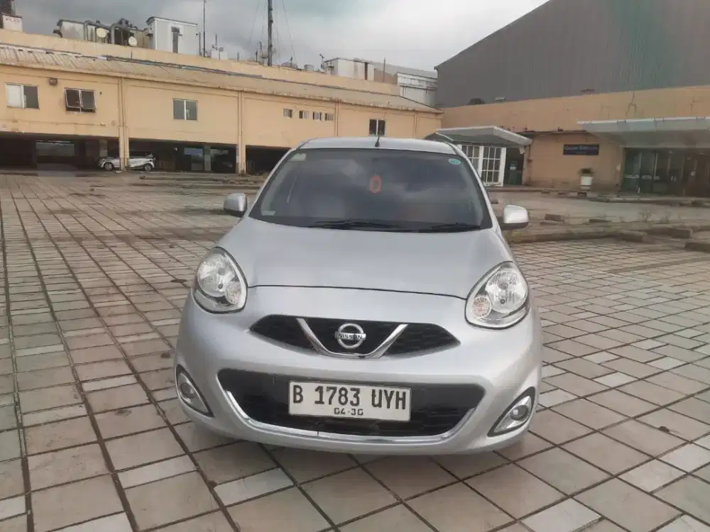 Nissan March XS 1,2 AT 2015 Kilometer Rendah