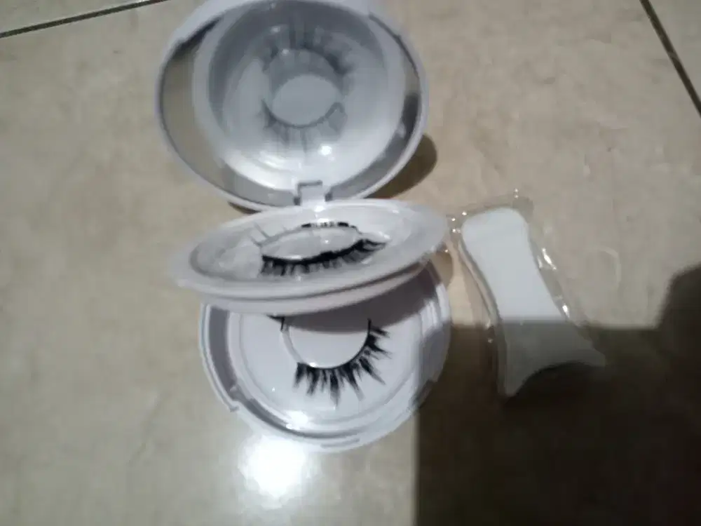 Bulu mata palsu magnet