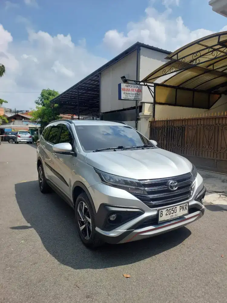 Toyota rush s trd spqrtivo metic tahun 2020 istimewa