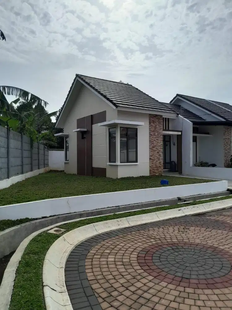 Disewakan Rumah Baru 1 Lantai Hook di Bukit Cimanggu City