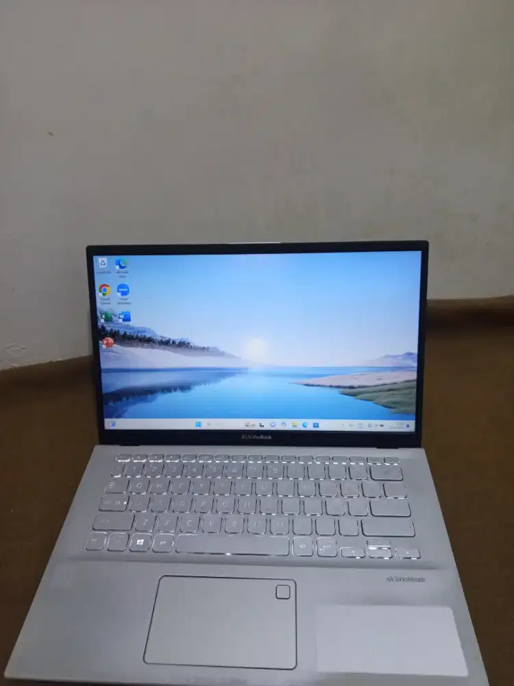Laptop Asus vivobook 14 Ram 4gb SSD 480gb ( baca deskripsi )
