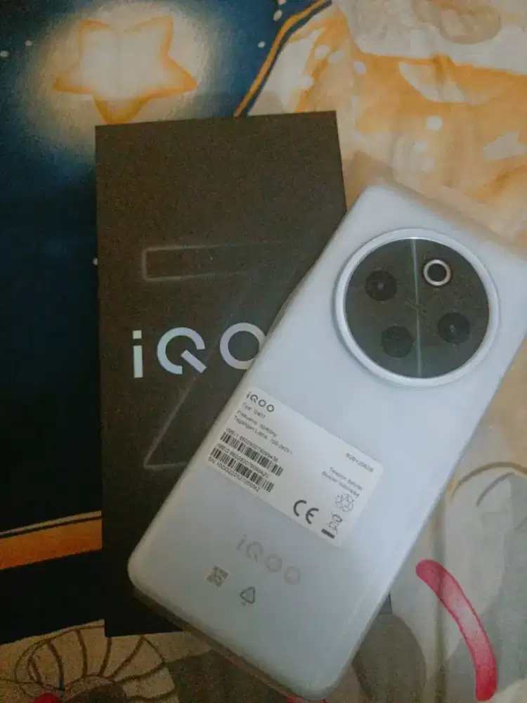 Iqoo z10 8/256 7300mah