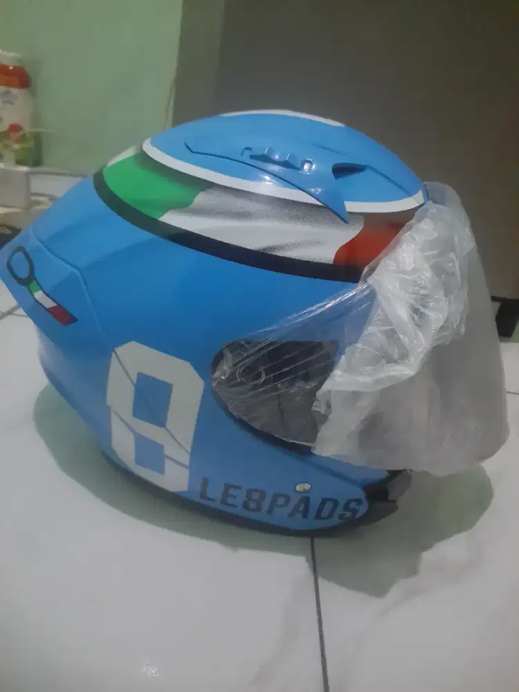 Helm MLA mulus ga pernah d.pkai