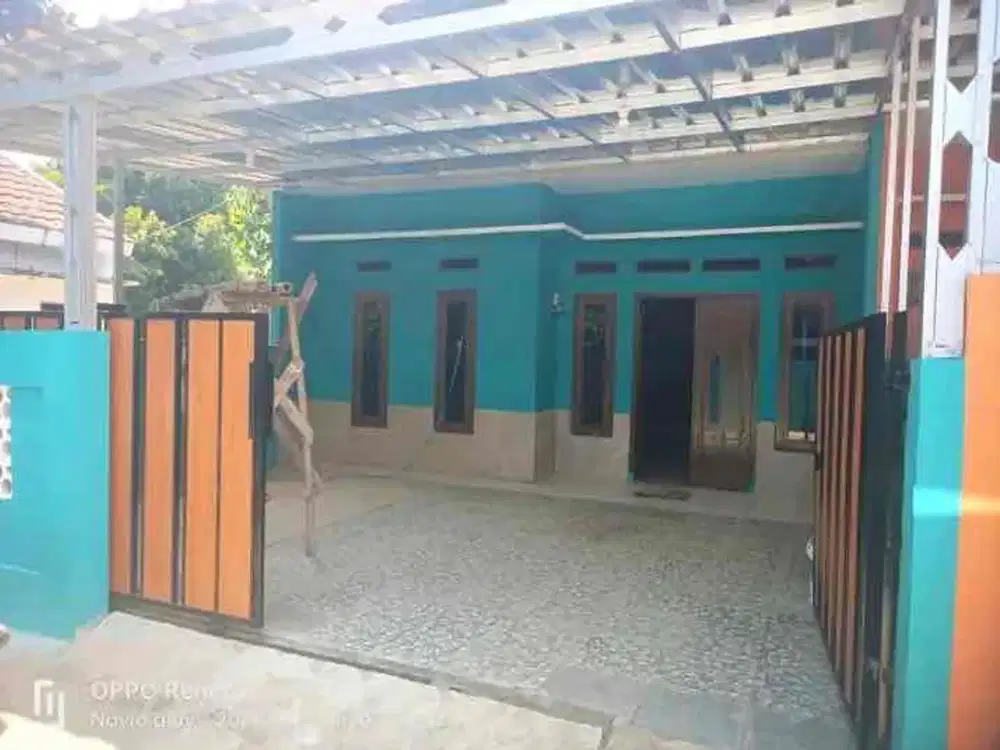 RUMAH SIAP HUNI DEKET JALAN RAYA UTAMA LOKASI STRATEGIS DI PARUNG BOGOR