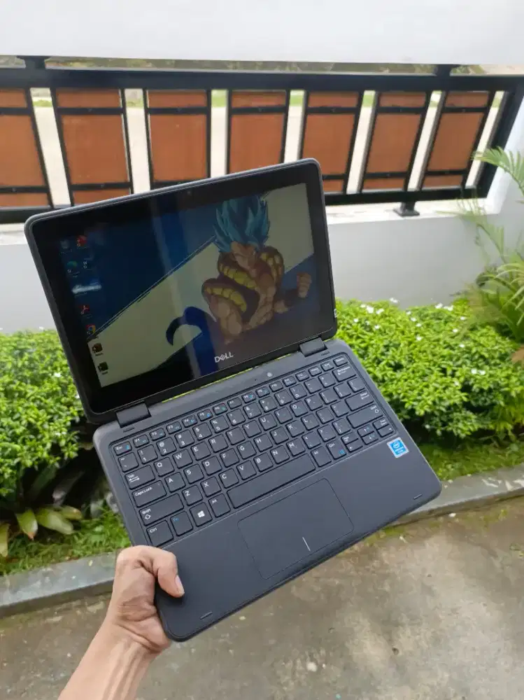 edisi butuh cepet, DELL 3190 2,2JT NEGO TIPIS