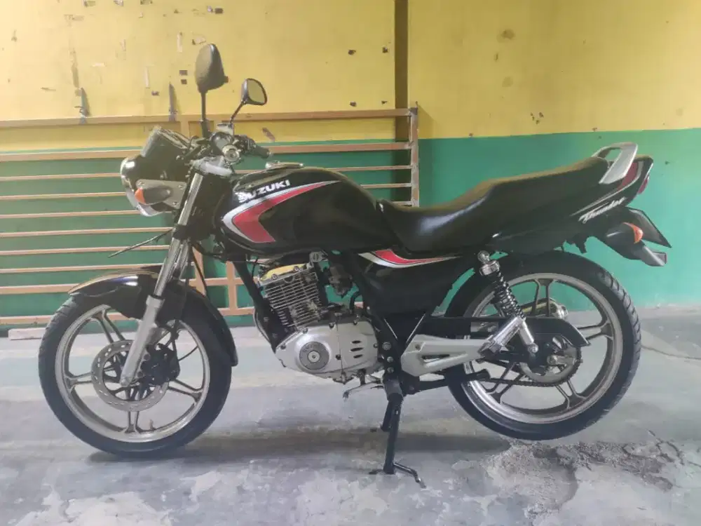 Suzuki Thunder (2004) 125 cc Full Original