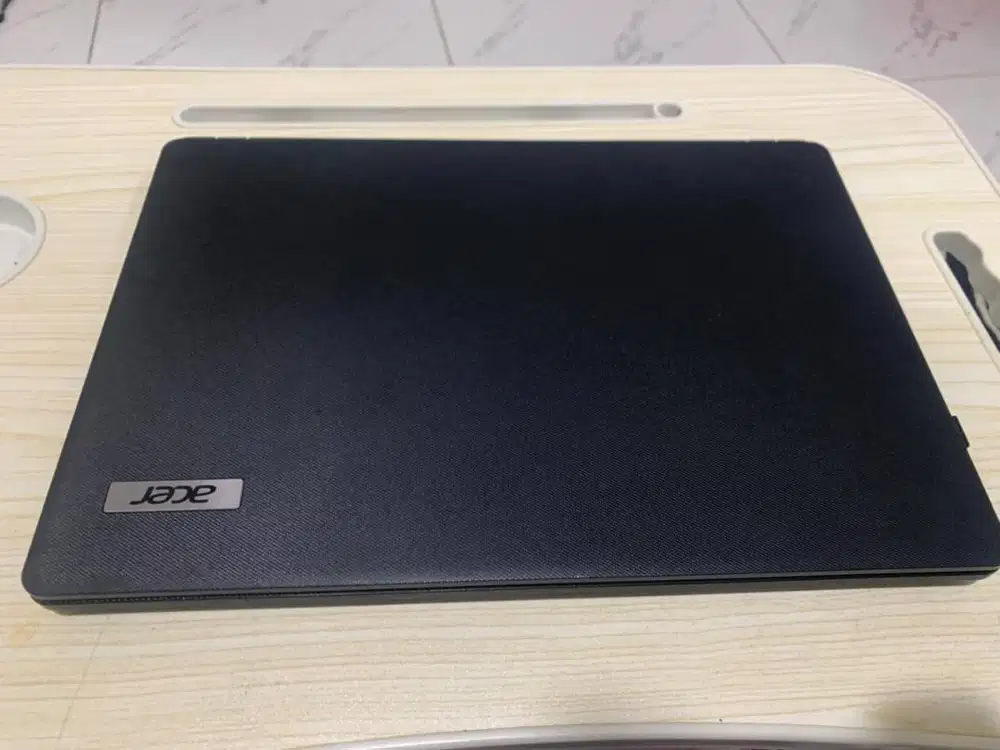 Acer Travelmate P214 Core I7