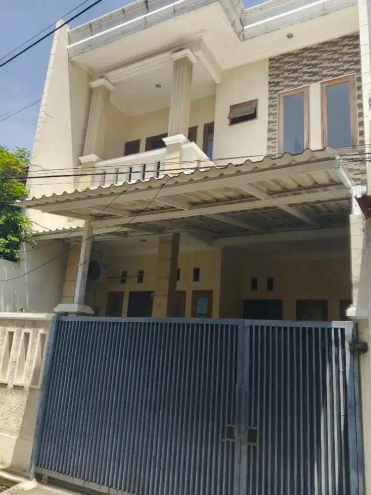 RUMAH MEWAH DI KOMPLEK ABADI DUREN SAWIT