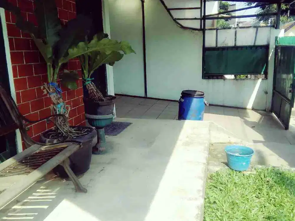 PUSATNY JALAN UTAMA DEPAN TAMAN HARGA AMAN 2.2M NEGO