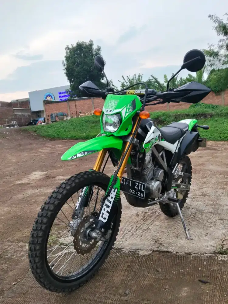 Kawasaki KLX BF