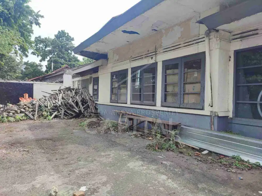 RUMAH USAHA MAINROAD SUPRATMAN - TURUN HARGA DRASTIS