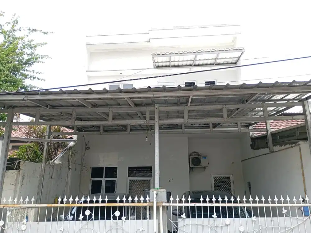 Dijual Rumah Nyaman Siap Huni Di Taman Modern Jakarta Timur