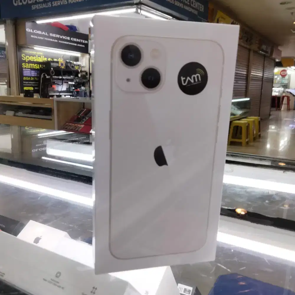 iPhone 13 basic.128.GB garansi resmi