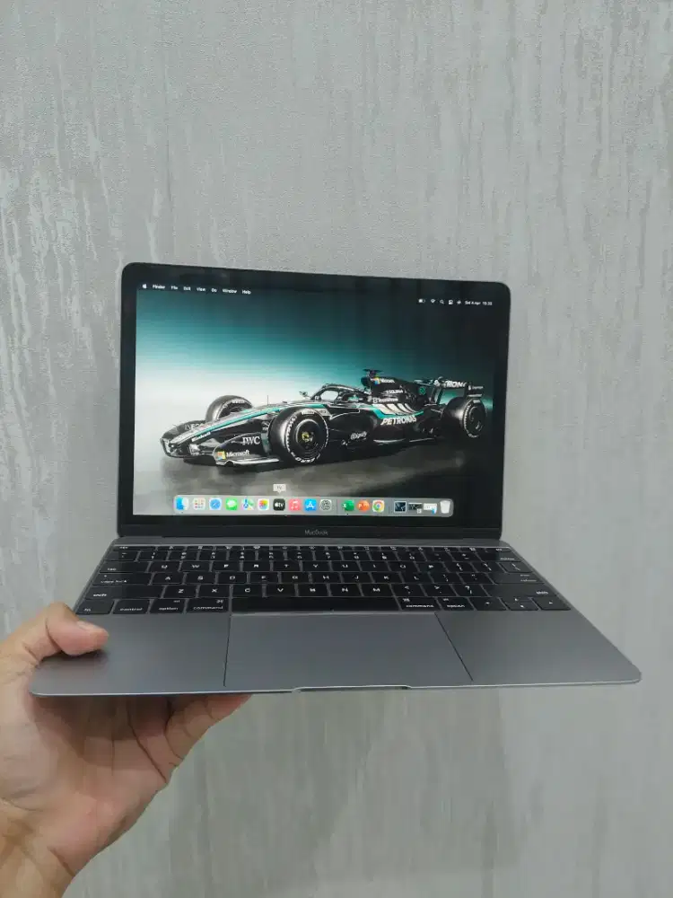 Macbook retina display 12 inch 8/256 ex iBox fullset lengkap kotak