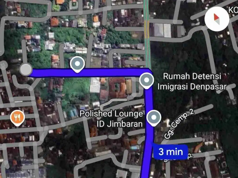 Tanah Belakang Sidewalk Supermarket Jimbaran