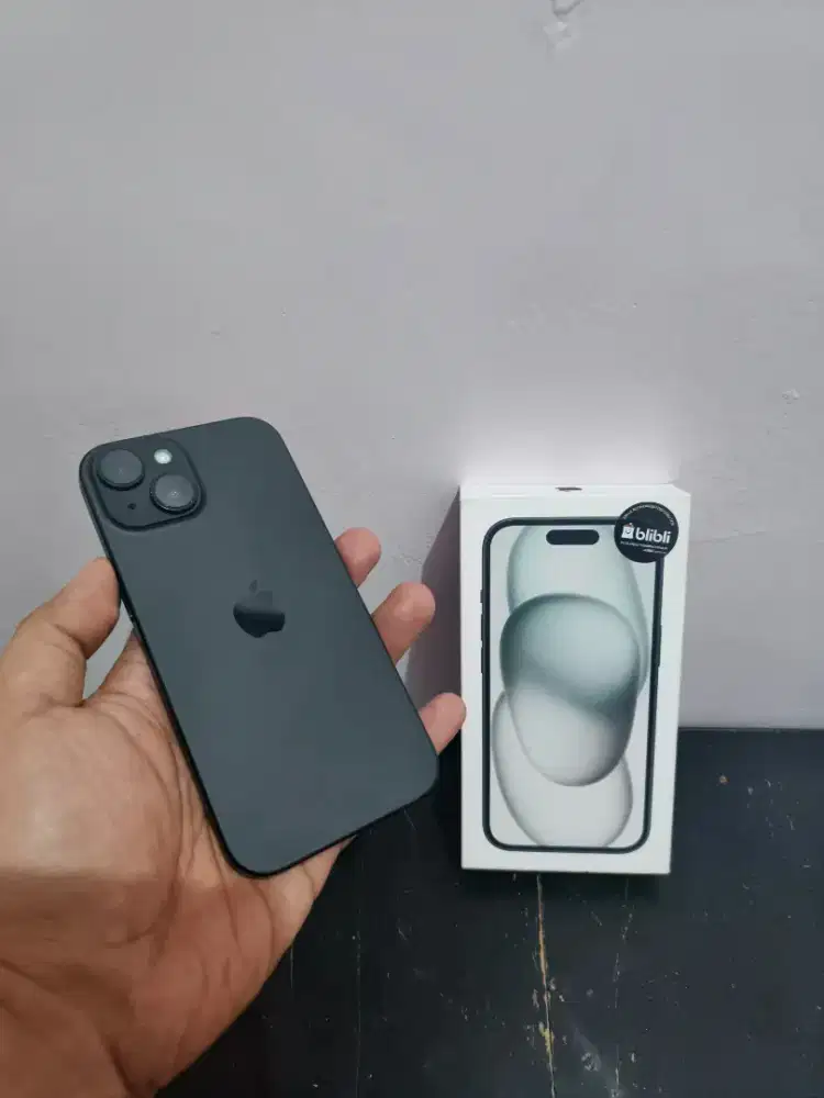 Iphone 15 256 IBOX Fullset Mulus daN masih ada Nota Pembelian