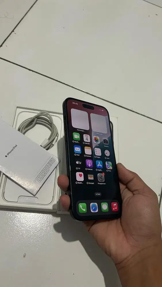 Iphone 15 plus msh gransi