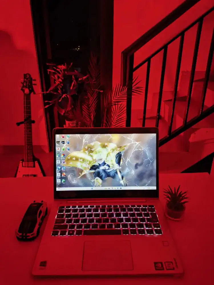 Lenovo Ideapad 710s+ SUPERSLIM [RAM 8GB/SSD 512Gb VGA NVIDIA]